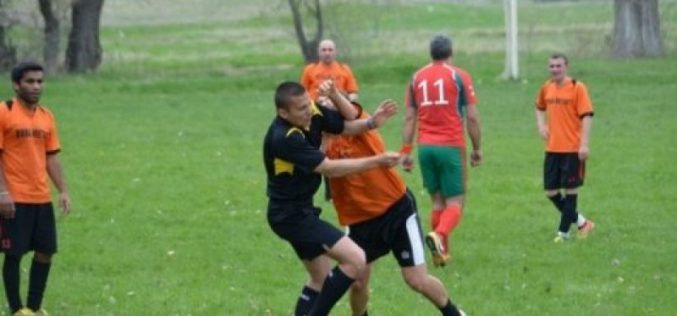 Биха яко съдия в Петърч, прекратиха мача, побойник изгоря за 1 година