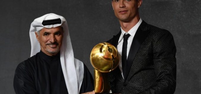 Роналдо и Дешан са №1 в класацията Globe Soccer Awards