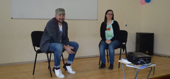 Стефан Вълдобрев зарадва учениците в 101 СУ
