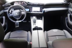 Peugeot 508 SW смути дойче конкурентите (СНИМКИ)