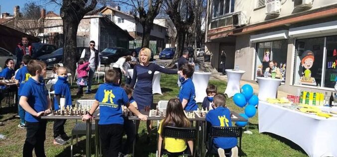 Откриха нова учебно-тренировъчна зала за шахмат в „Банишора“ (СНИМКИ)