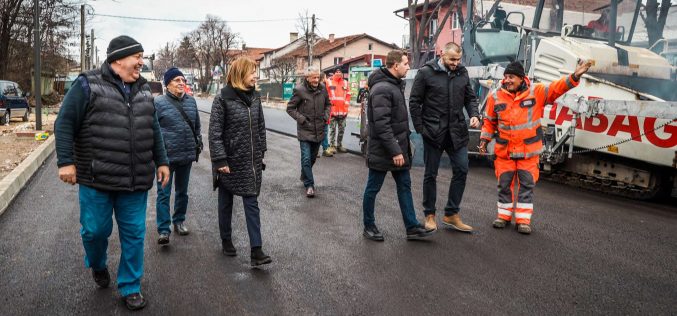 Възстановено вече е движението по бул. „Първа българска армия“ (СНИМКИ)