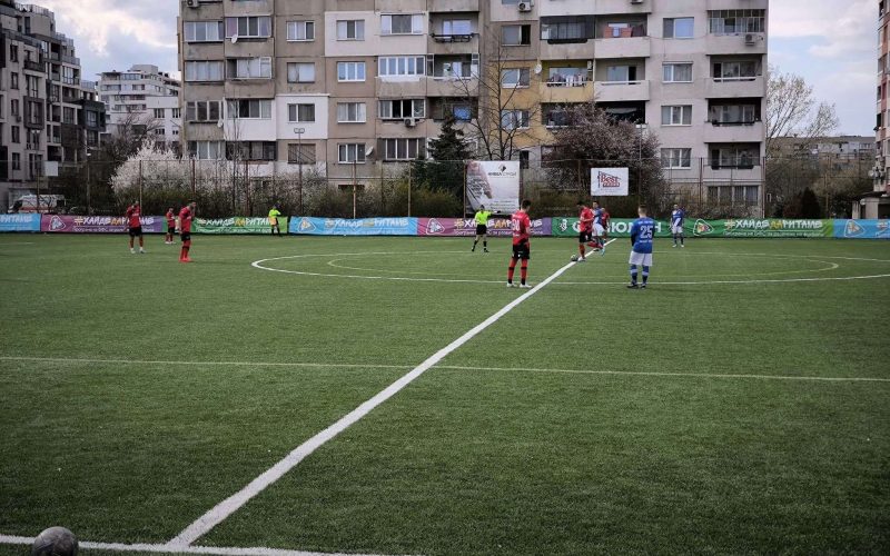 Обеля Сити, Враждебна и Арес мачкат, Левски-Раковски взе „синьото“ дерби (РЕЗУЛТАТИ)