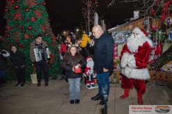 Дядо Коледа награди най-послушните деца в „Надежда“ СНИМКИ