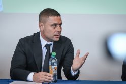 Александър Димитров хвърли оставка